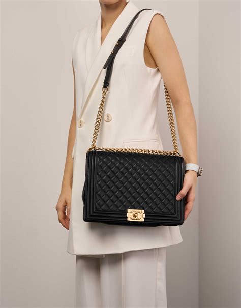 chanel boy bag style|boy chanel bag price.